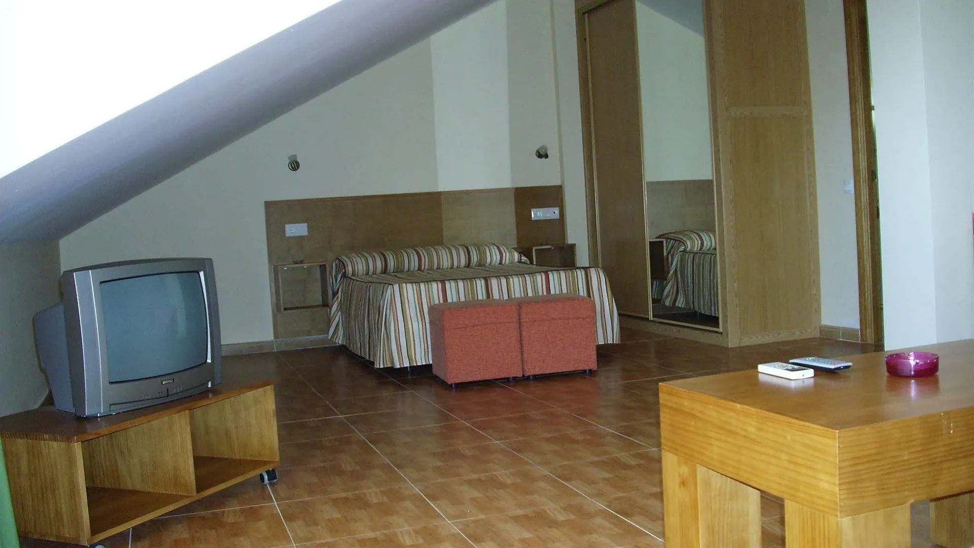 Apartment Apartamentos Maria Del Carmen Torremolinos Spain
