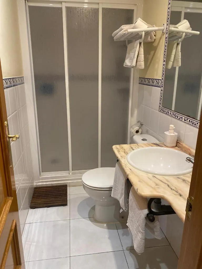 Apartamentos Maria Del Carmen トレモリノス 0*,