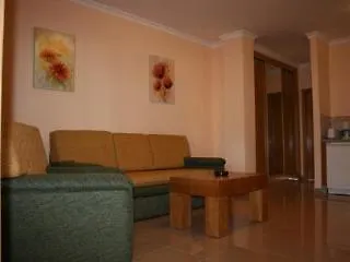 Apartamentos Maria Del Carmen トレモリノス